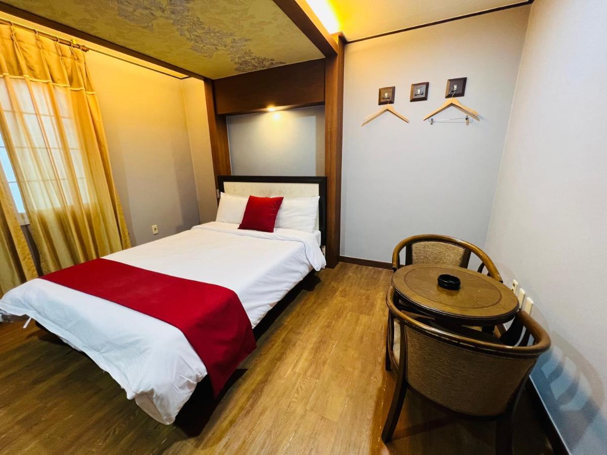 Sweet Hotel เมืองเชจู ภายนอก รูปภาพ
