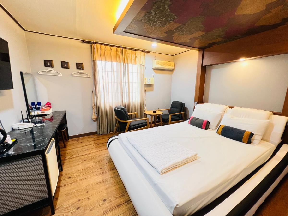 Sweet Hotel เมืองเชจู ภายนอก รูปภาพ